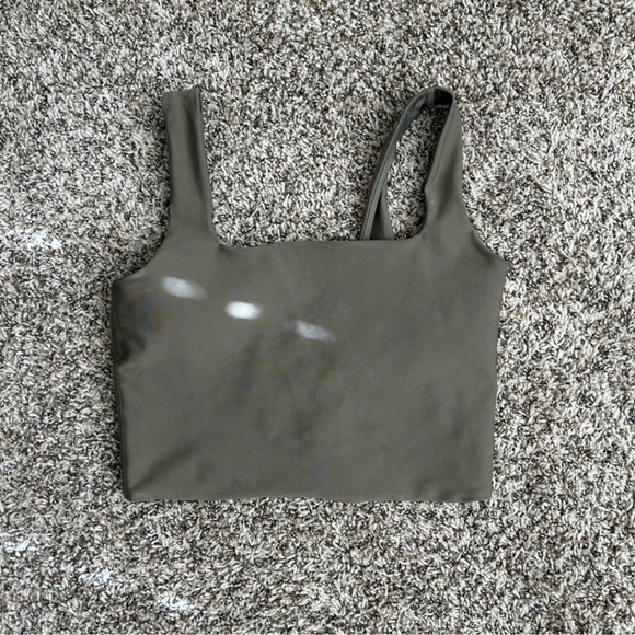 Flare Leggings and Defined Zip Up Set - Picture 8 of 10